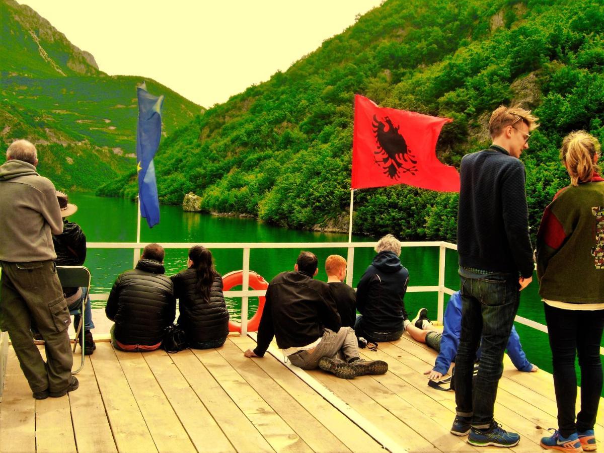 Rozafa Ferry & Accommodation Koman Εξωτερικό φωτογραφία
